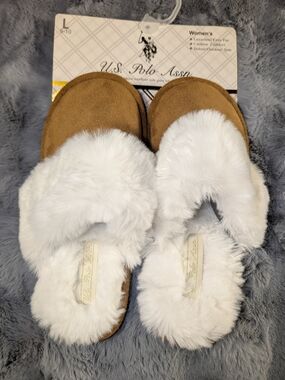 U.S. Polo Assn. Tan Slippers with White Faux Fur Trim